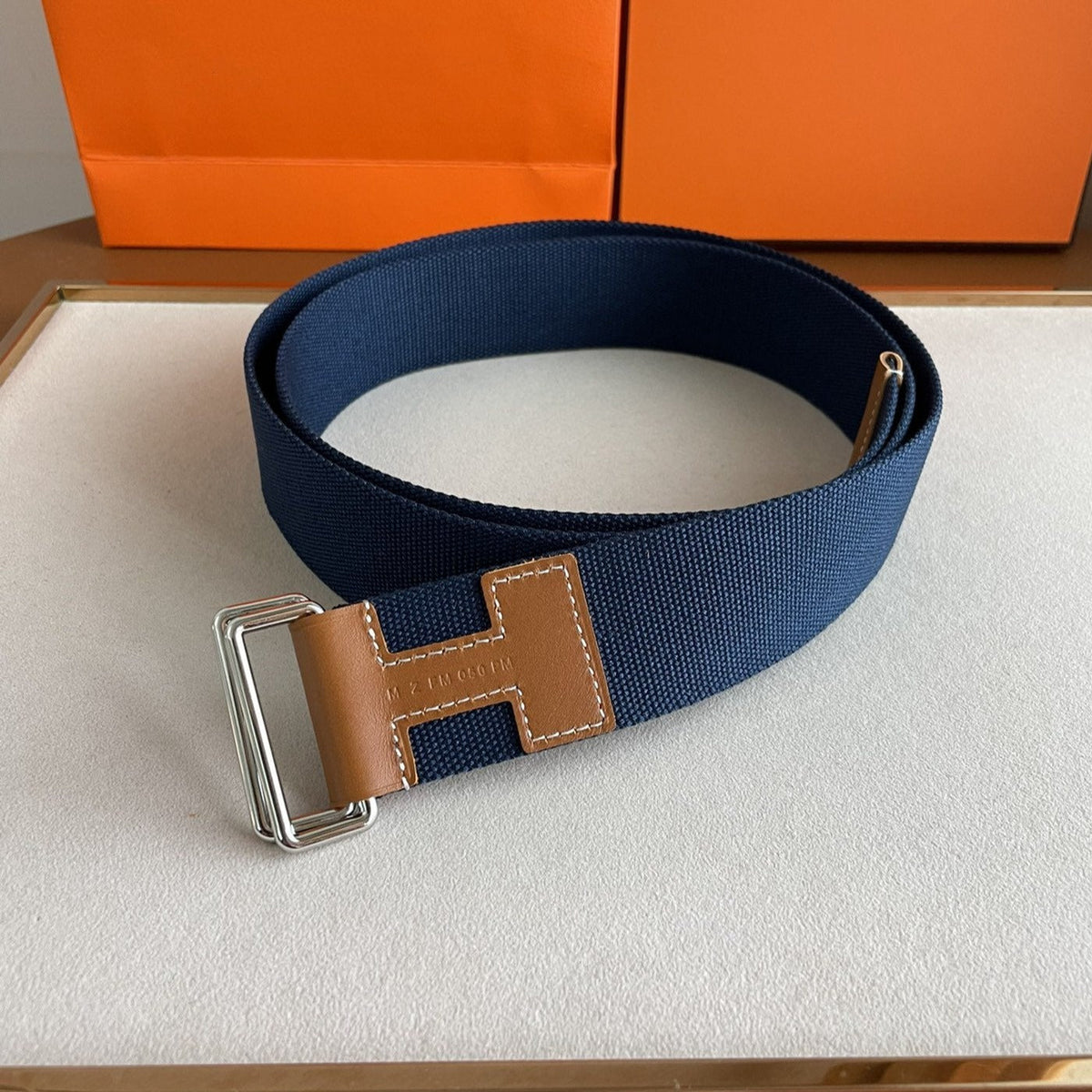 4.0CM BLUE TEXTILE BROWN LEATHER H BELT