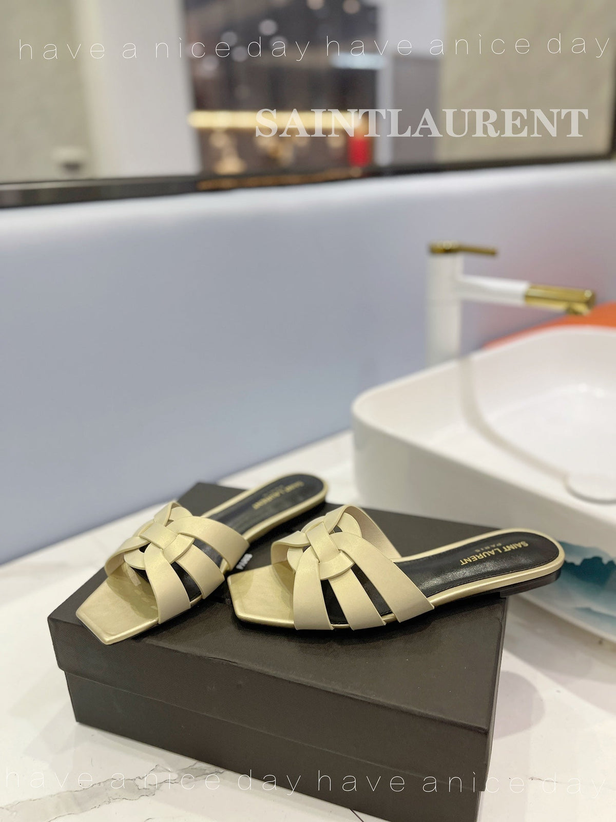 SL TRIBUTE SLIPPERS PASTEL YELLOW CALFSKIN