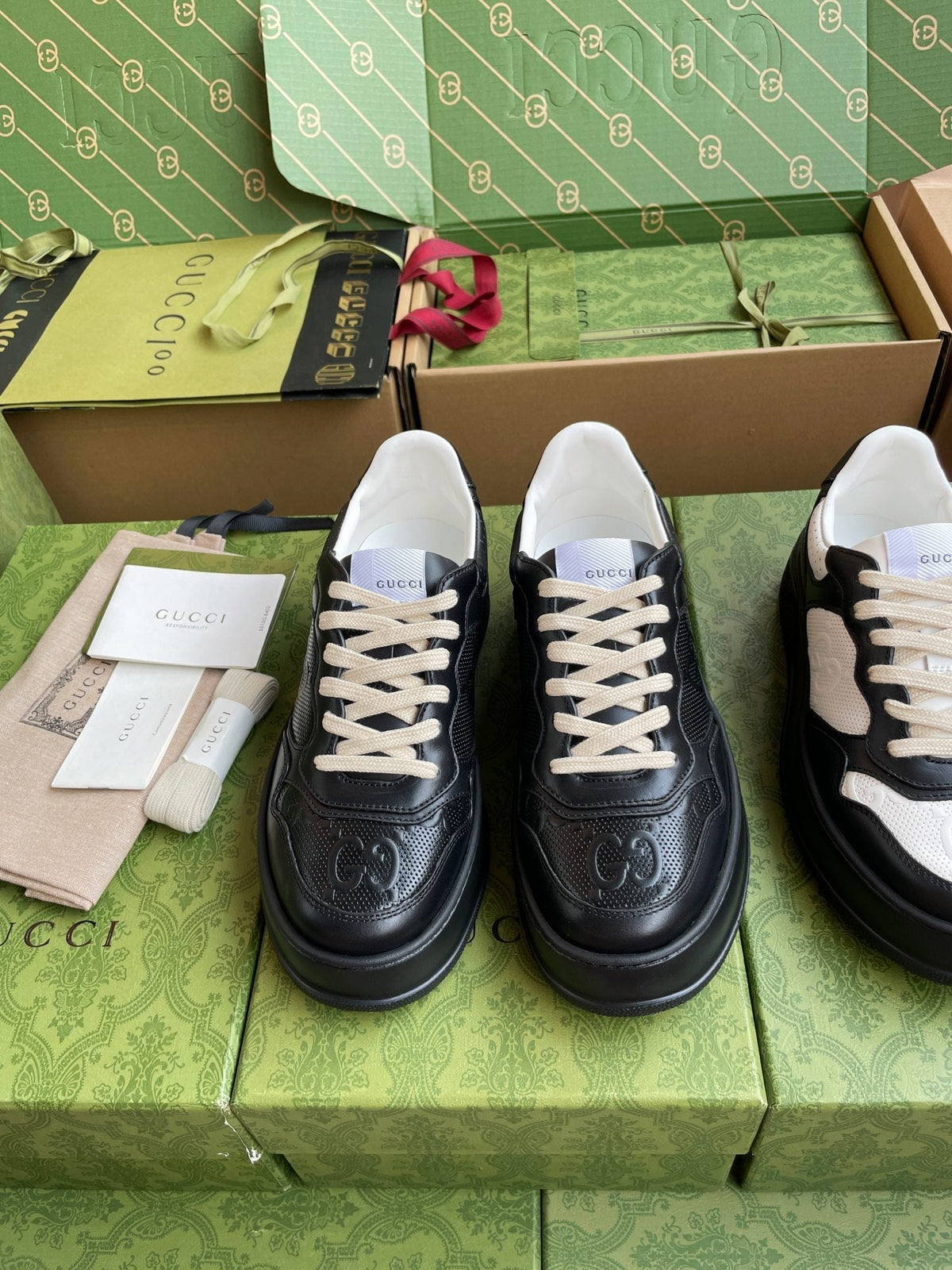 GG 26 Sneaker Black Calfskin 632886