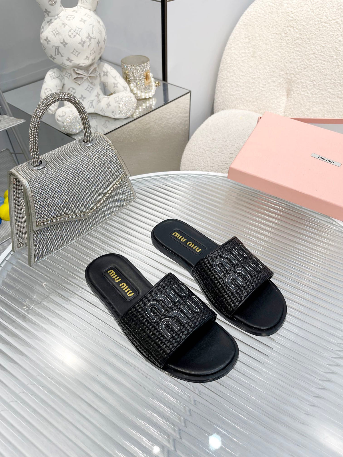 Slippers Black Leather With Sedge Straps
