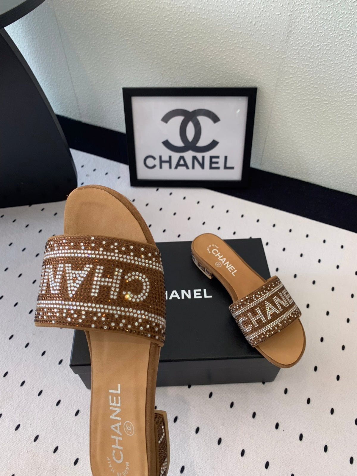 CC RHINESTONE LETTER SLIPPERS CINNAMON BROWN LAMBSKIN