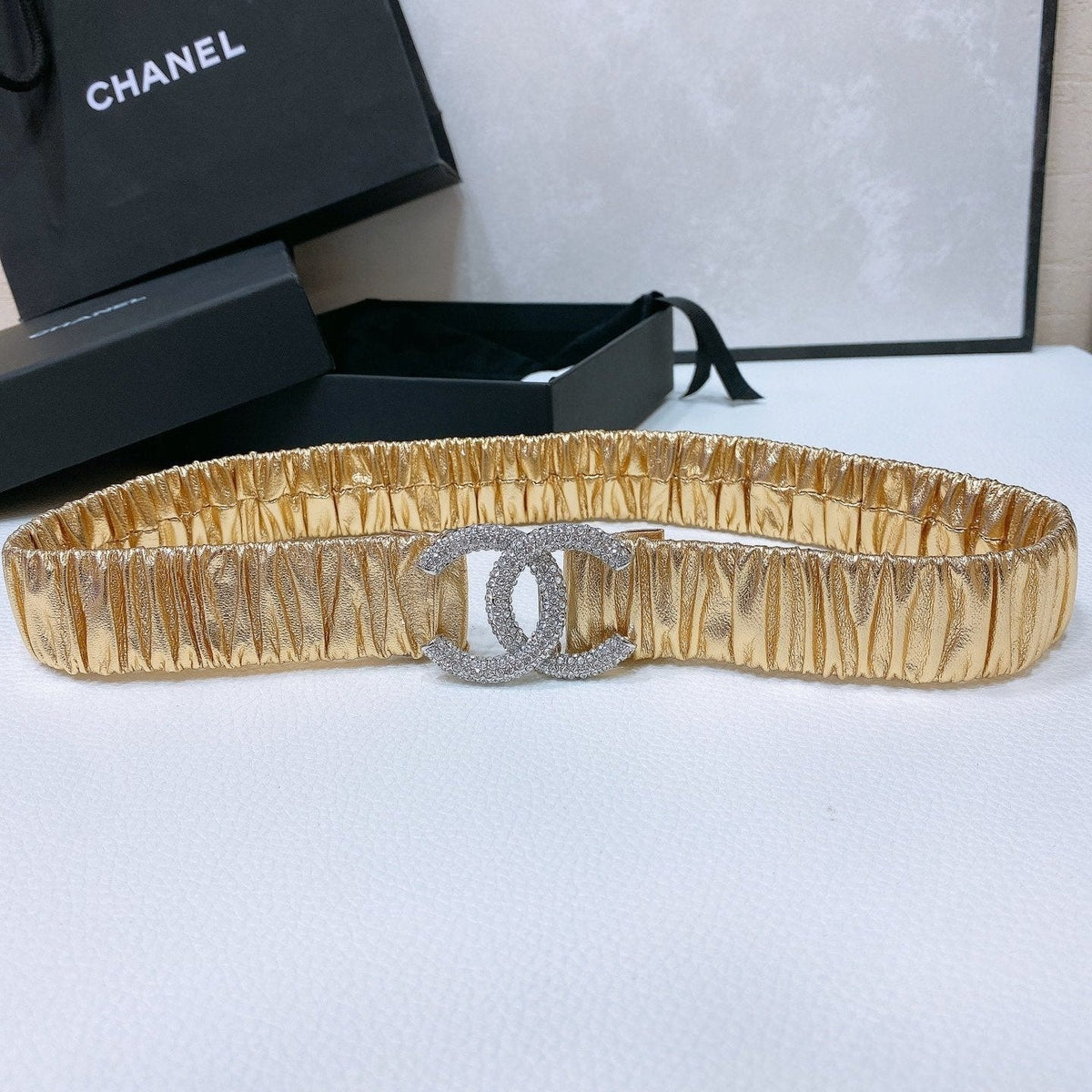 CC ELASTIC BELT 30MM IN GOLD CALFSKIN SILVER HARDWARE WITH RHINSTONES