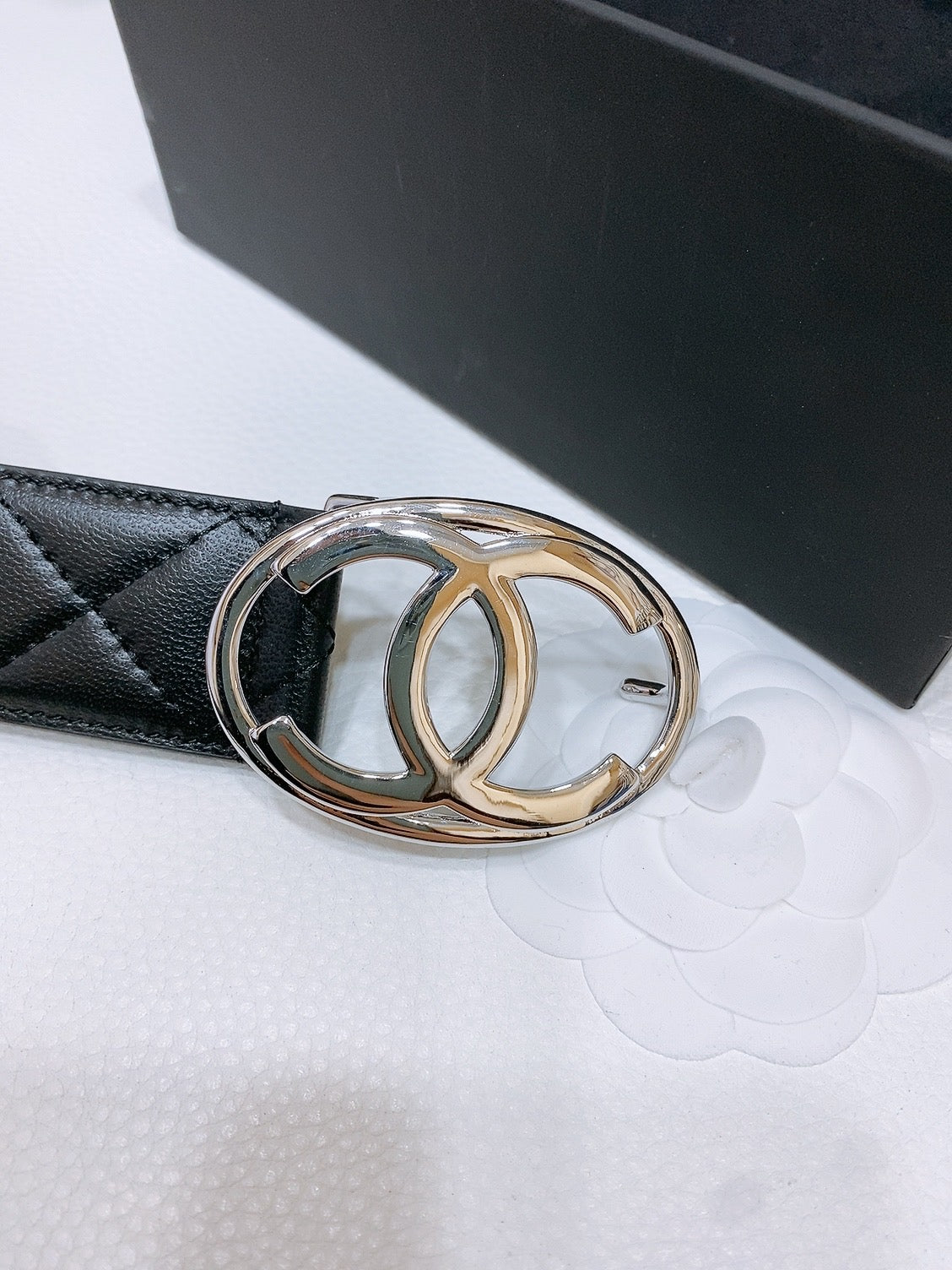 DOUBLE C BELT 38MM IN BLACK QUILTED LAMBSKIN WITH SILVER OVAL BUCKLE AND CENTERED LOGO
