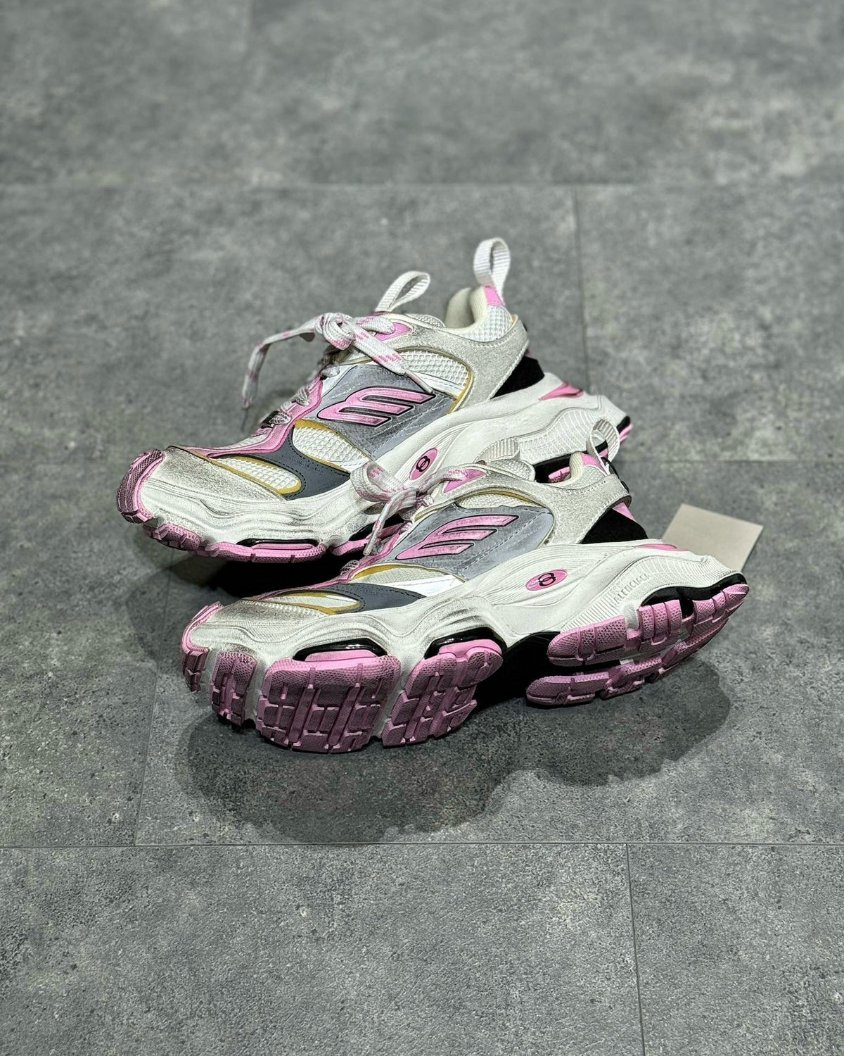 BLCG Sneakers