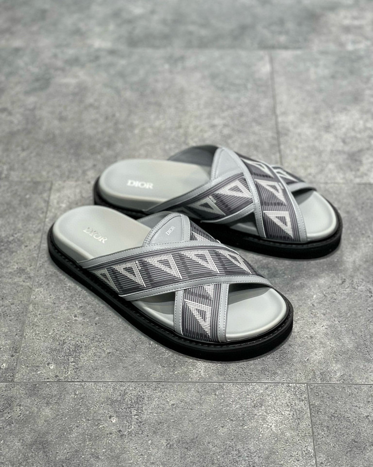 CD SANDALS