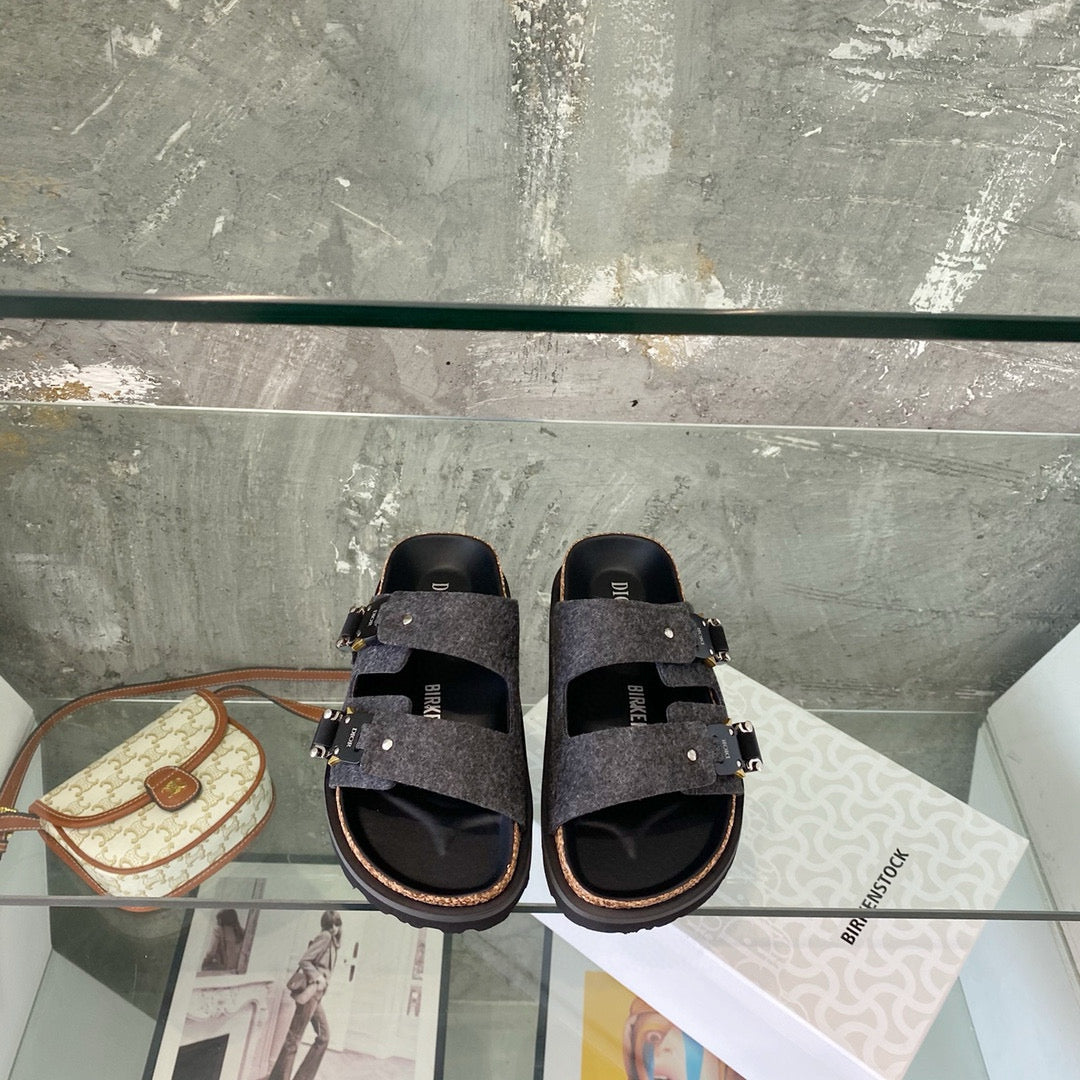 DIO Sandals