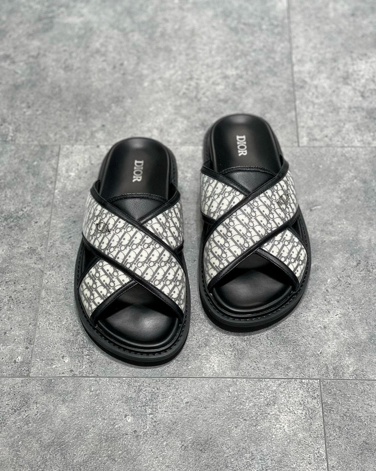 CD SANDALS