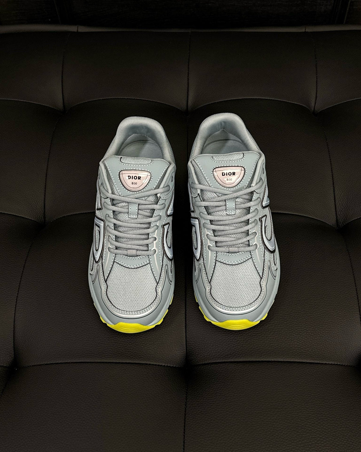 CD SNEAKERS