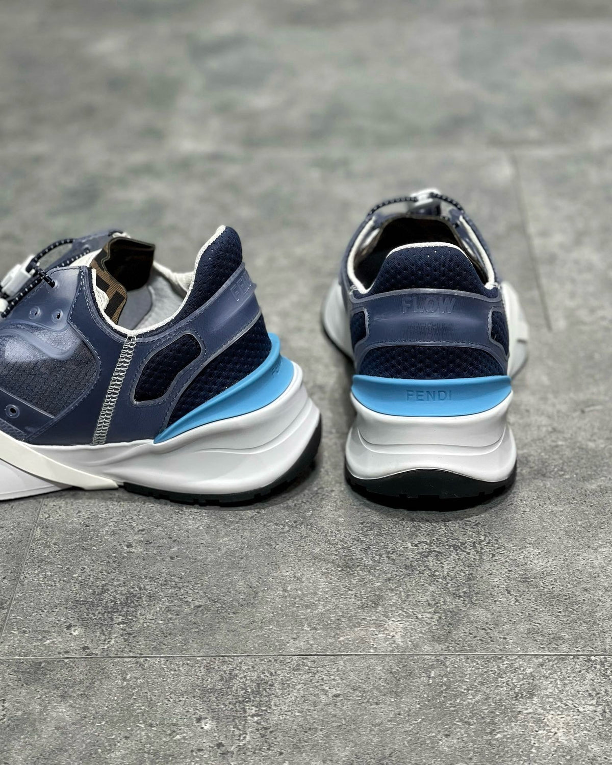 FEN Sneakers