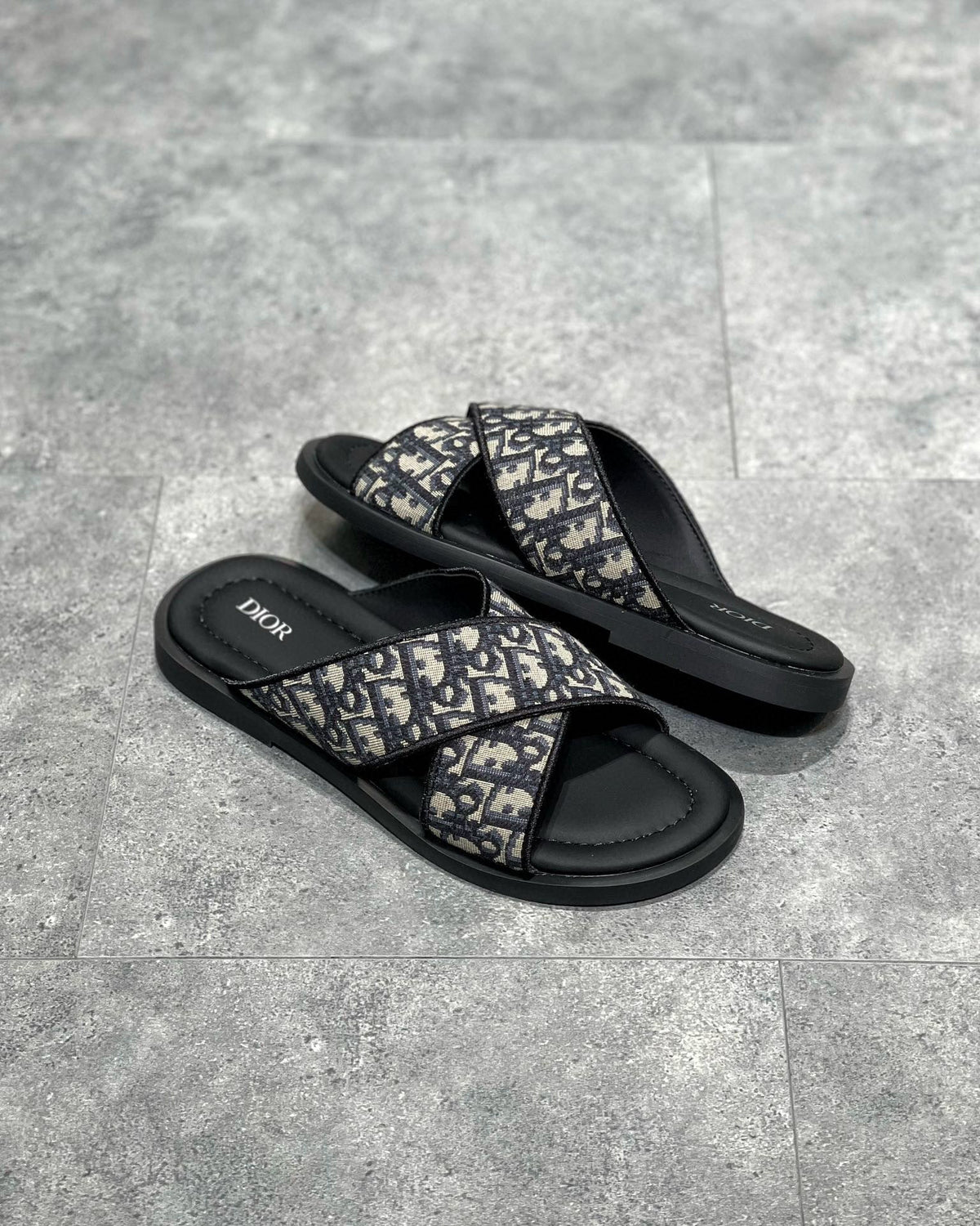 CD SANDALS