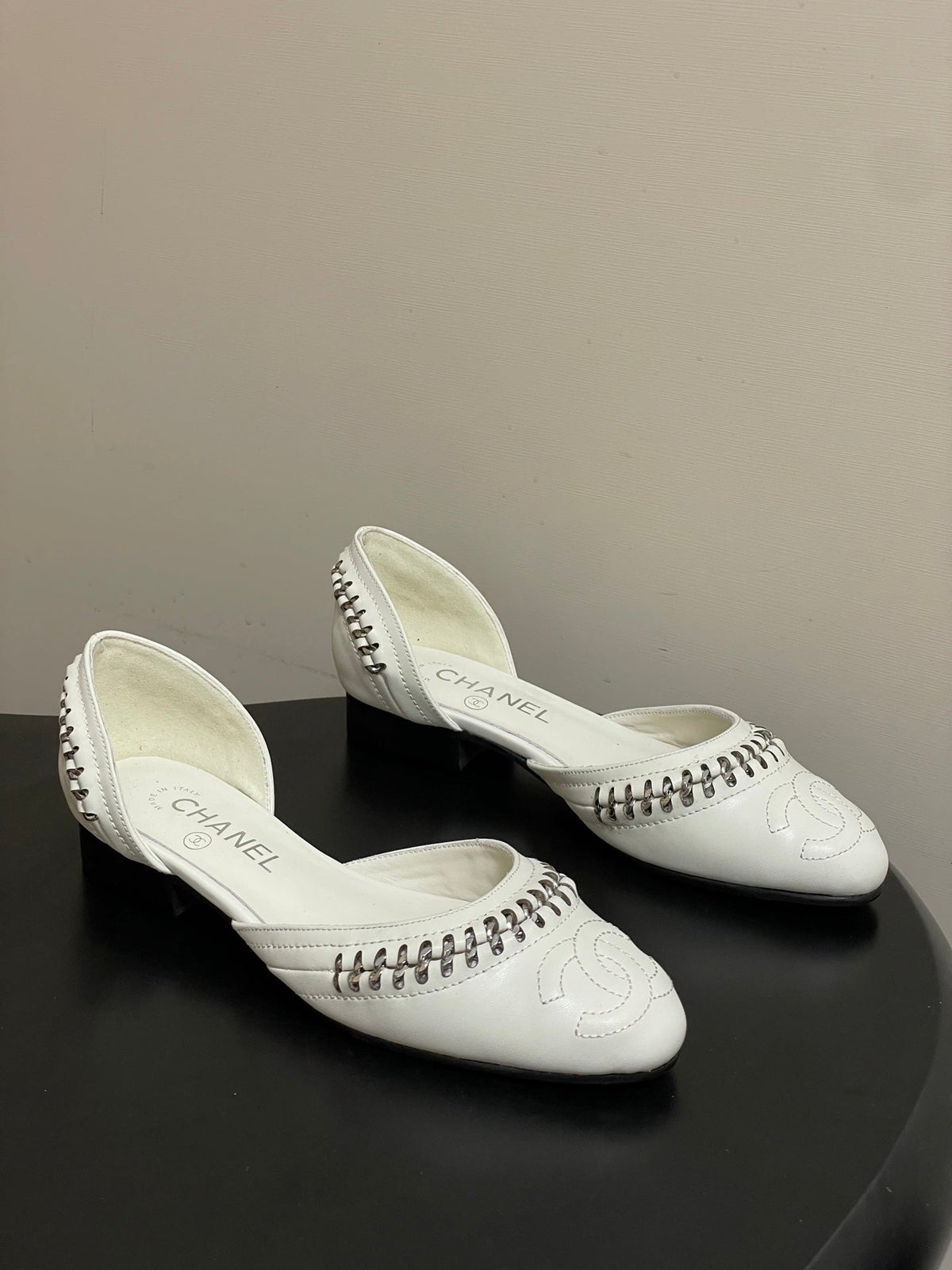 CC 2026 Embroidered Ballet Flat Mary Jane Sheepskin
