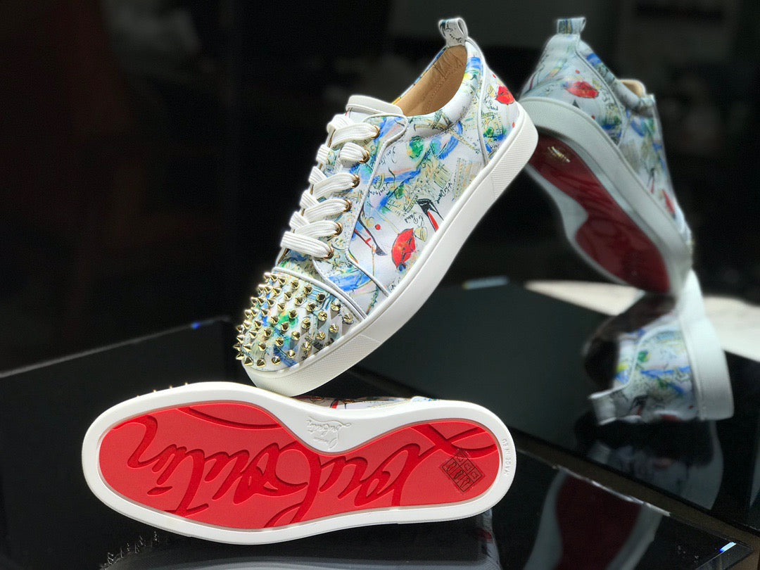 Sneakers & Shoes