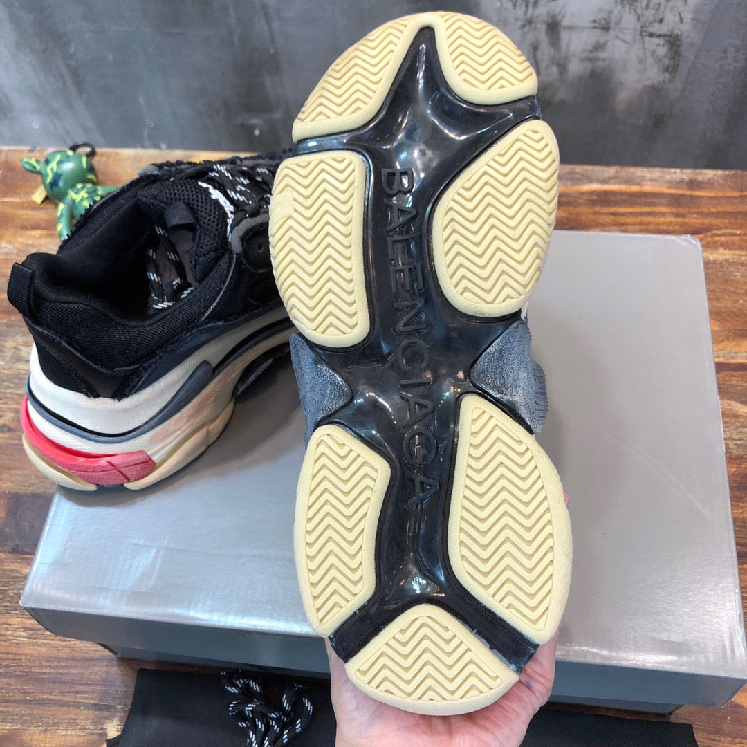 BLCG Sneakers
