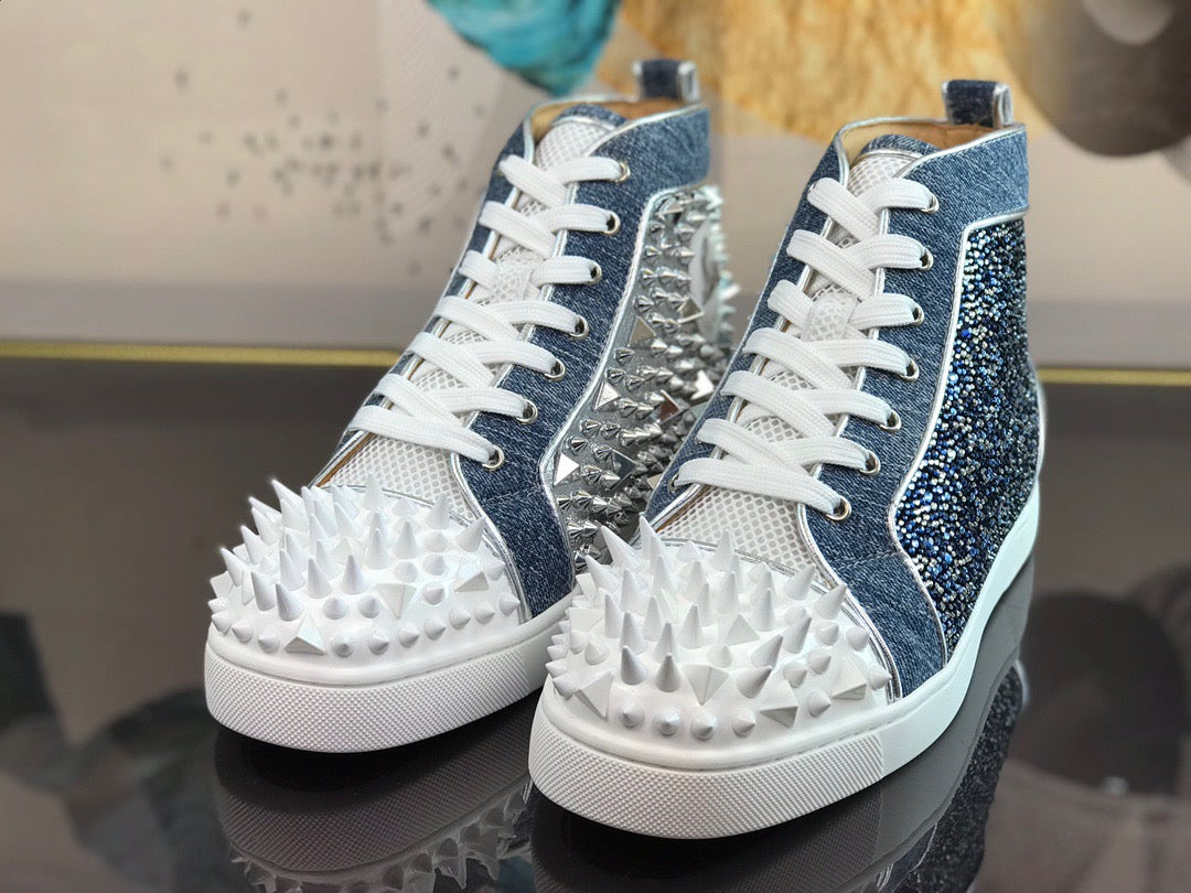 Sneakers & Shoes