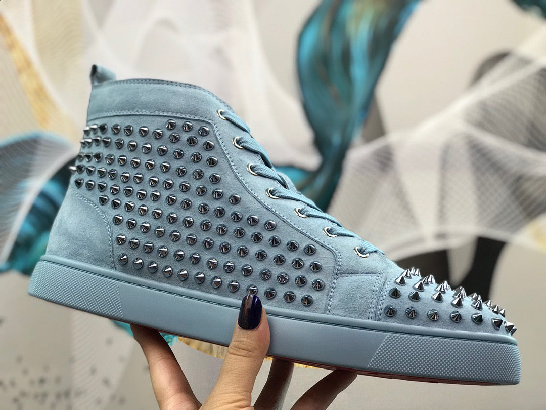 Sneakers & Shoes