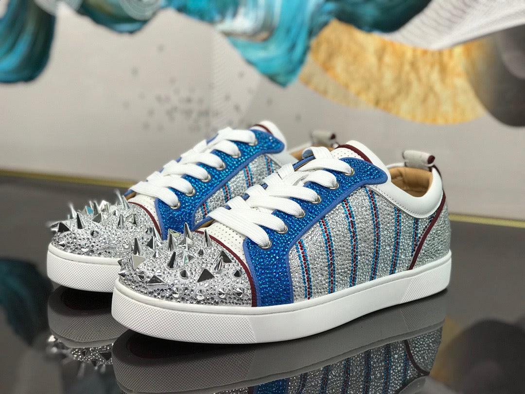 Sneakers & Shoes