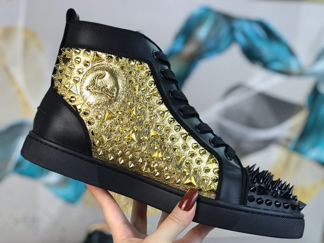 Sneakers & Shoes