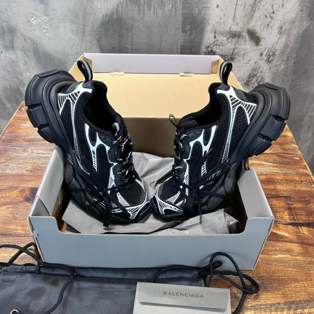 BLCG Sneakers