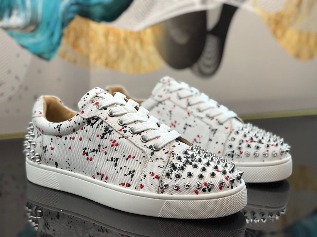 Sneakers & Shoes