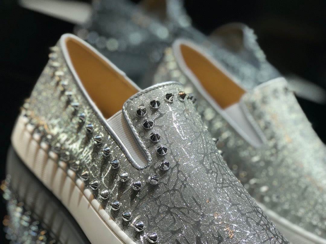 Sneakers & Shoes