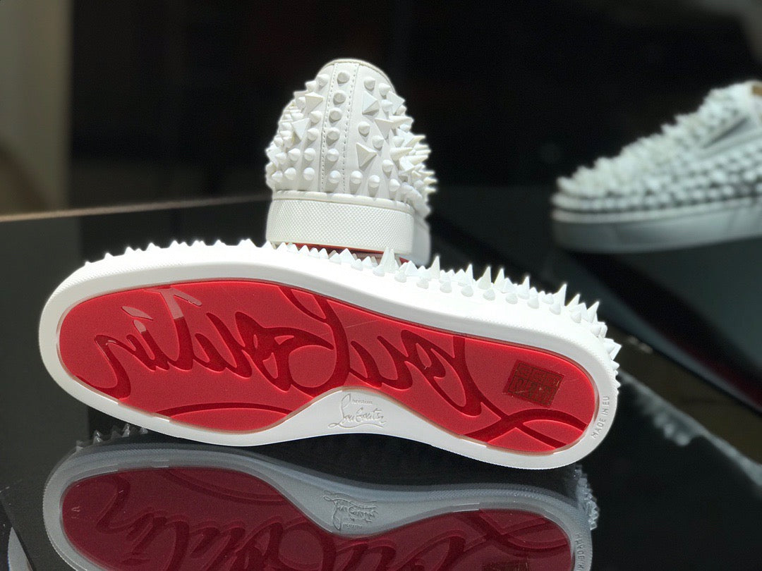 Sneakers & Shoes