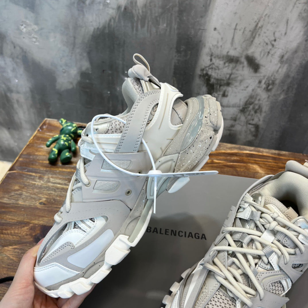 BLCG Sneakers