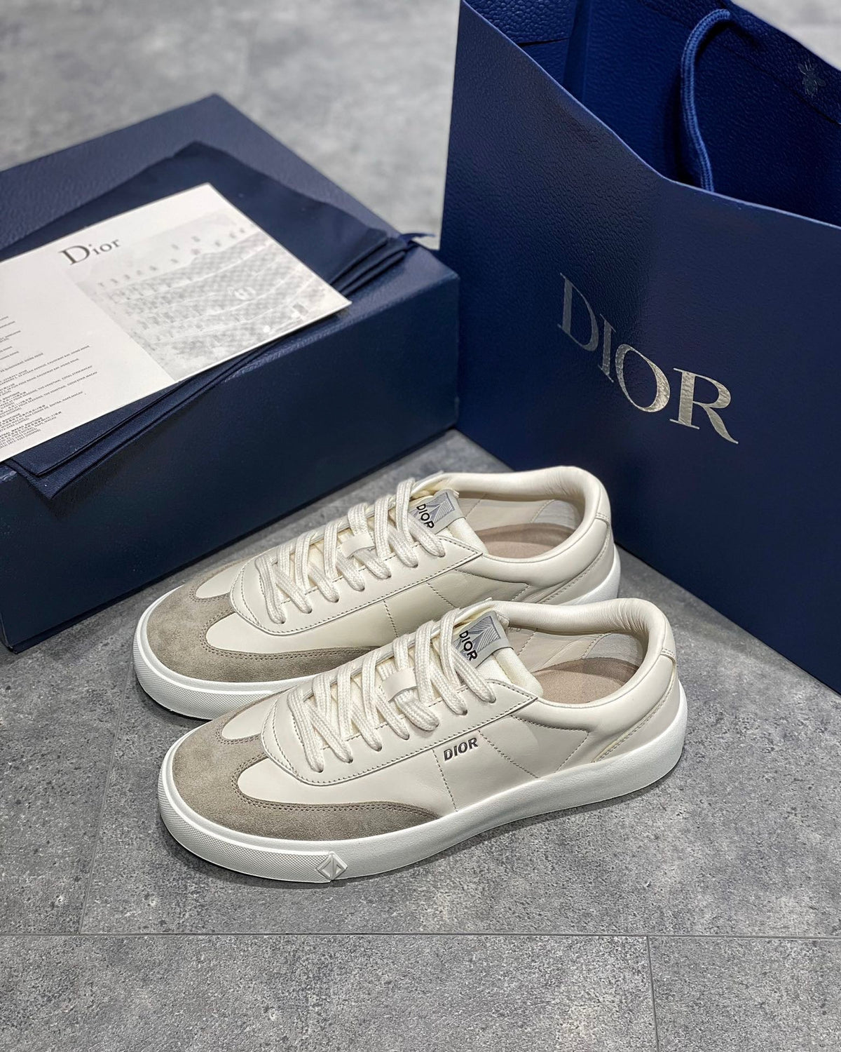 DIO Sneakers