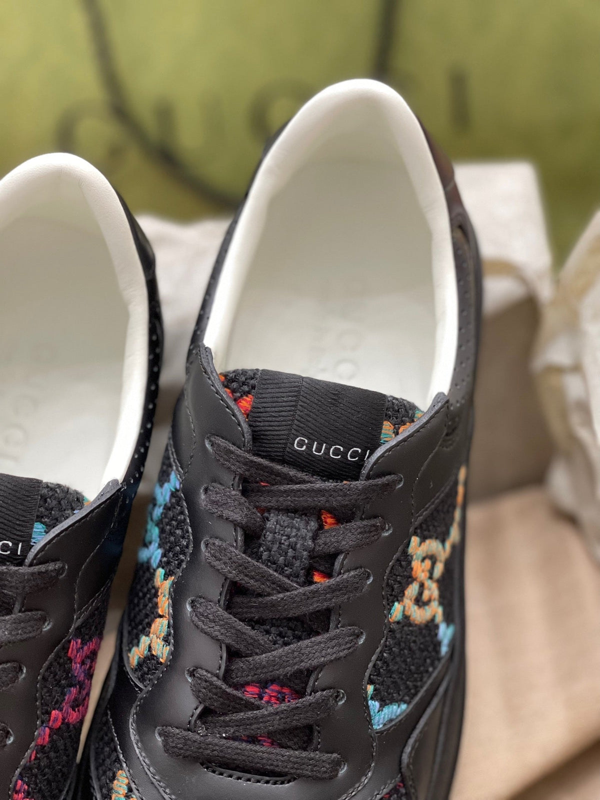 Sneakers & Shoes