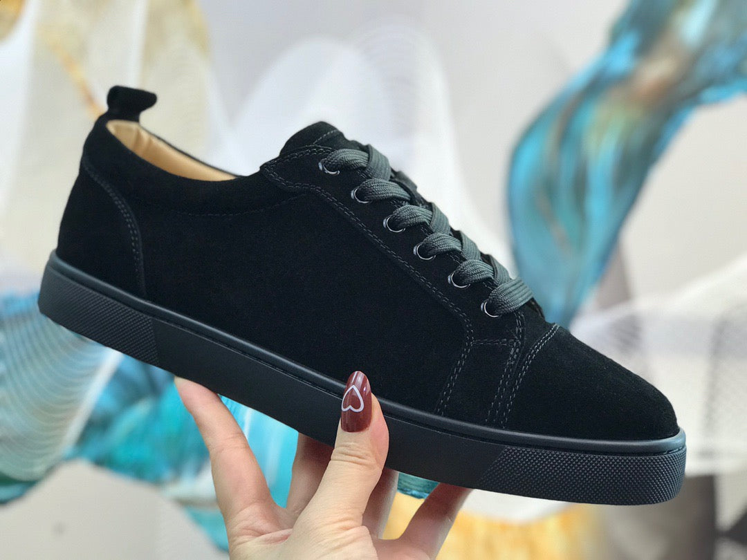 Sneakers & Shoes