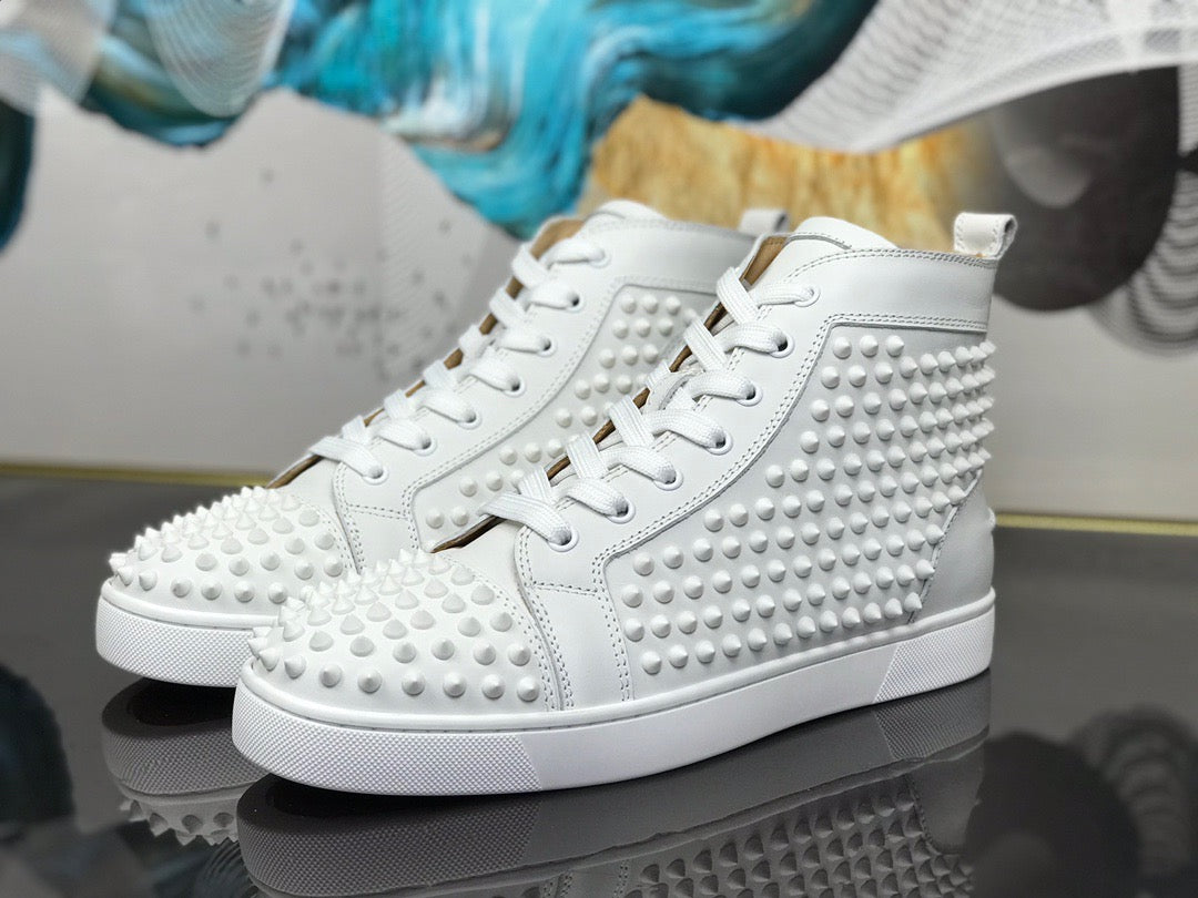 Sneakers & Shoes