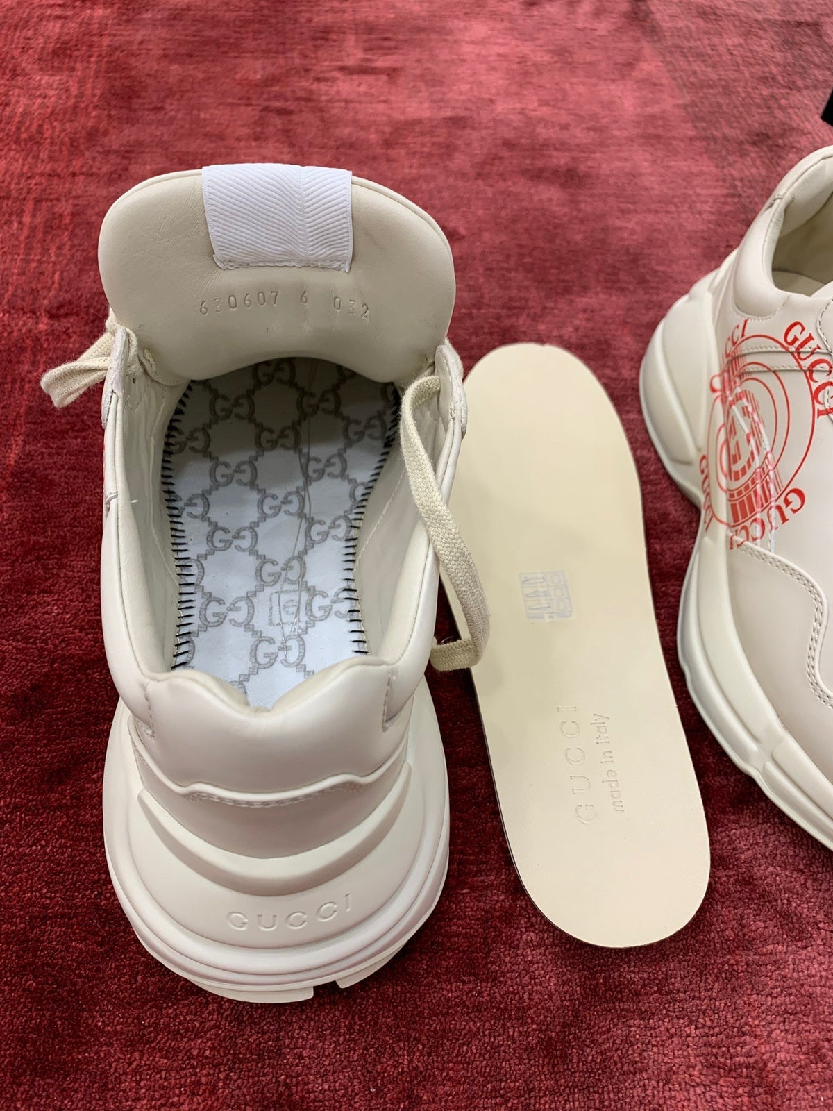 Sneakers & Shoes