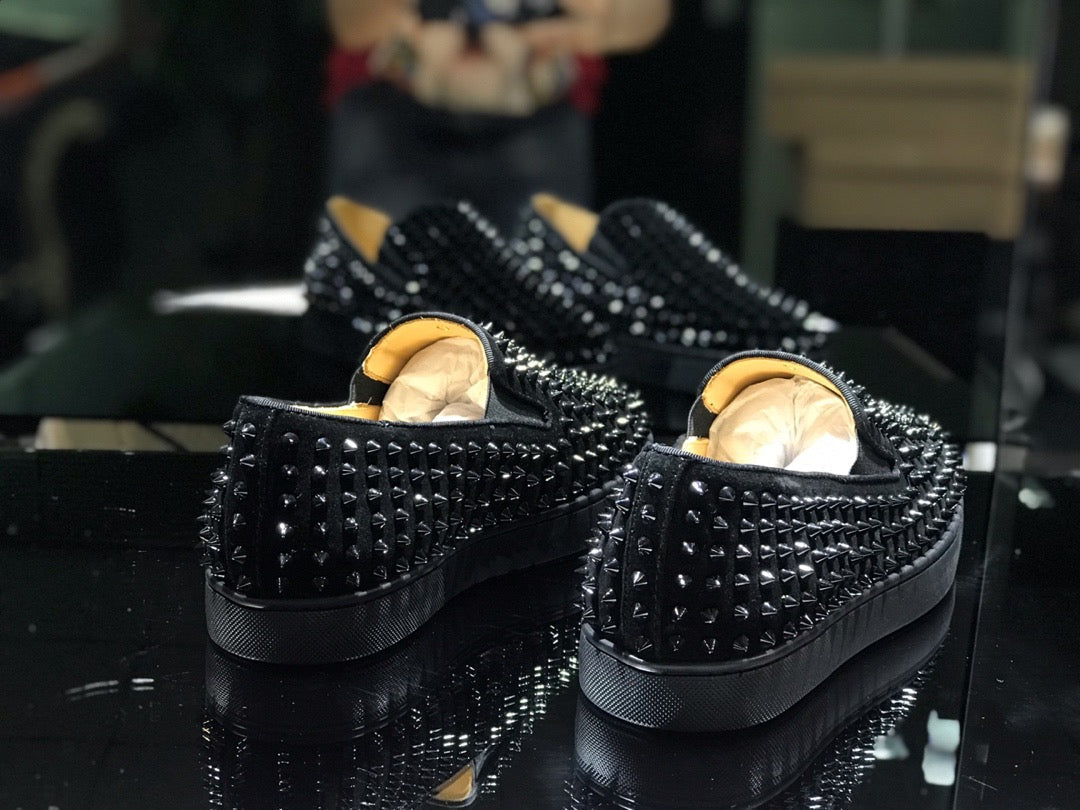 Sneakers & Shoes