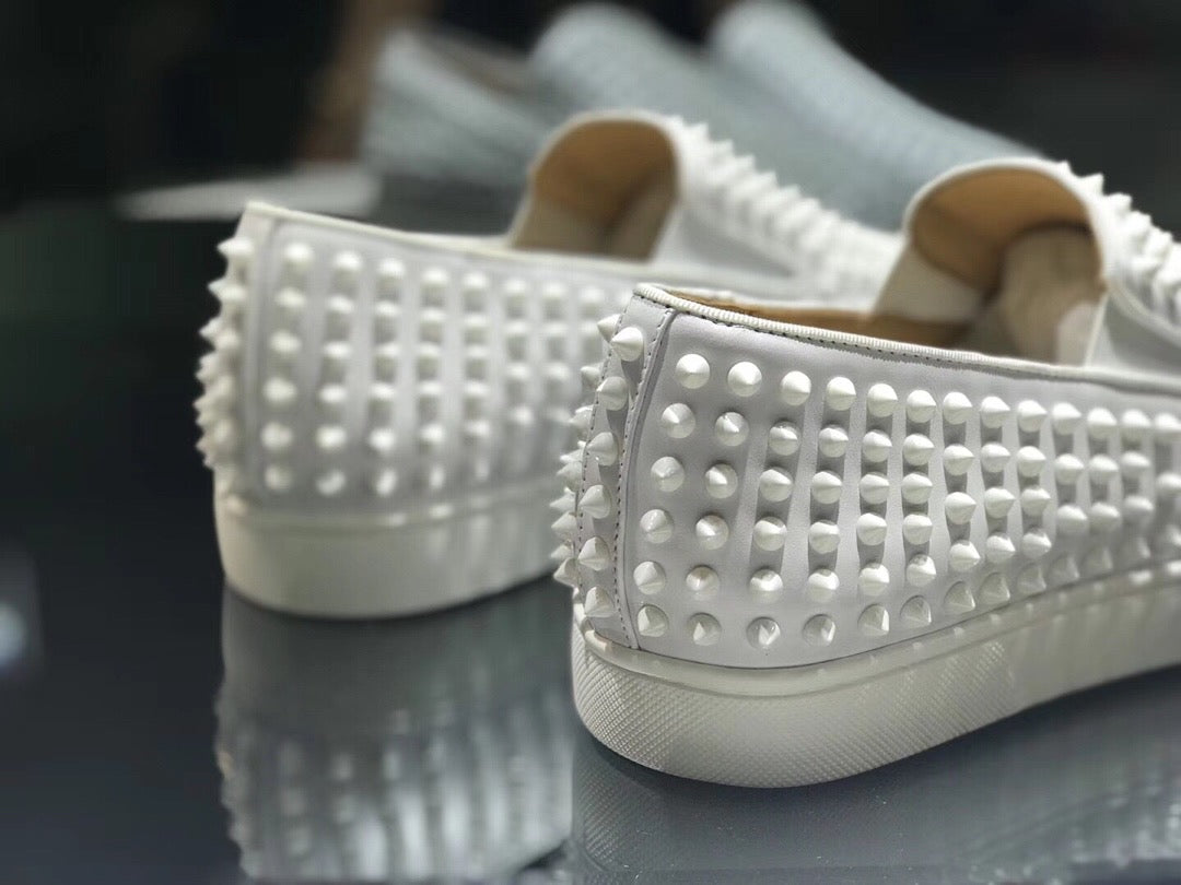 Sneakers & Shoes