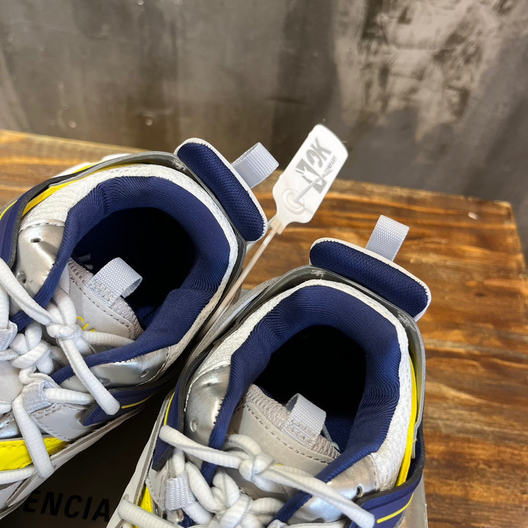 BLCG Sneakers