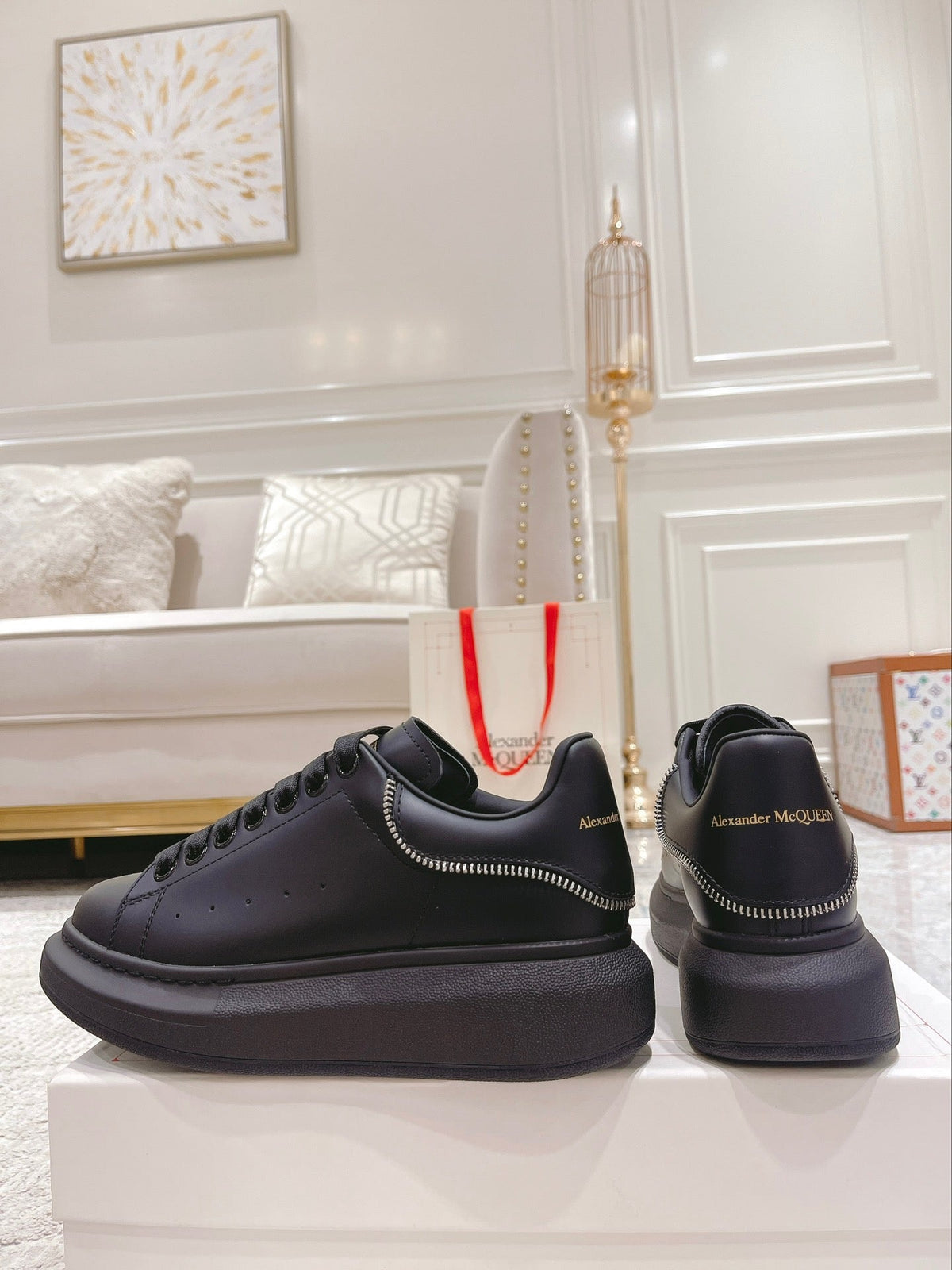 Sneakers & Shoes