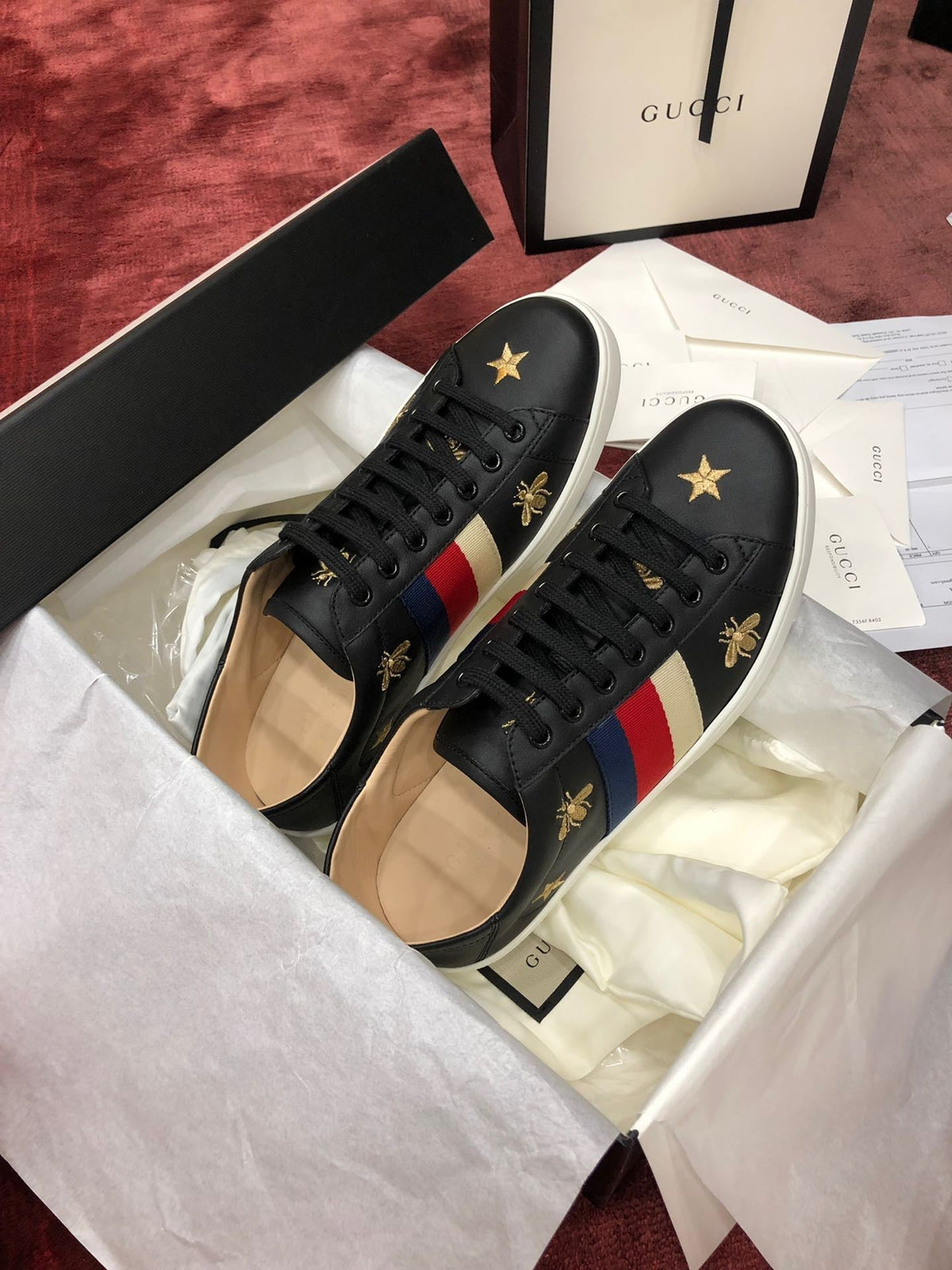 Sneakers & Shoes