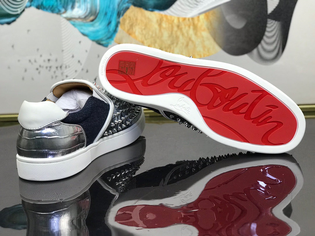 Sneakers & Shoes