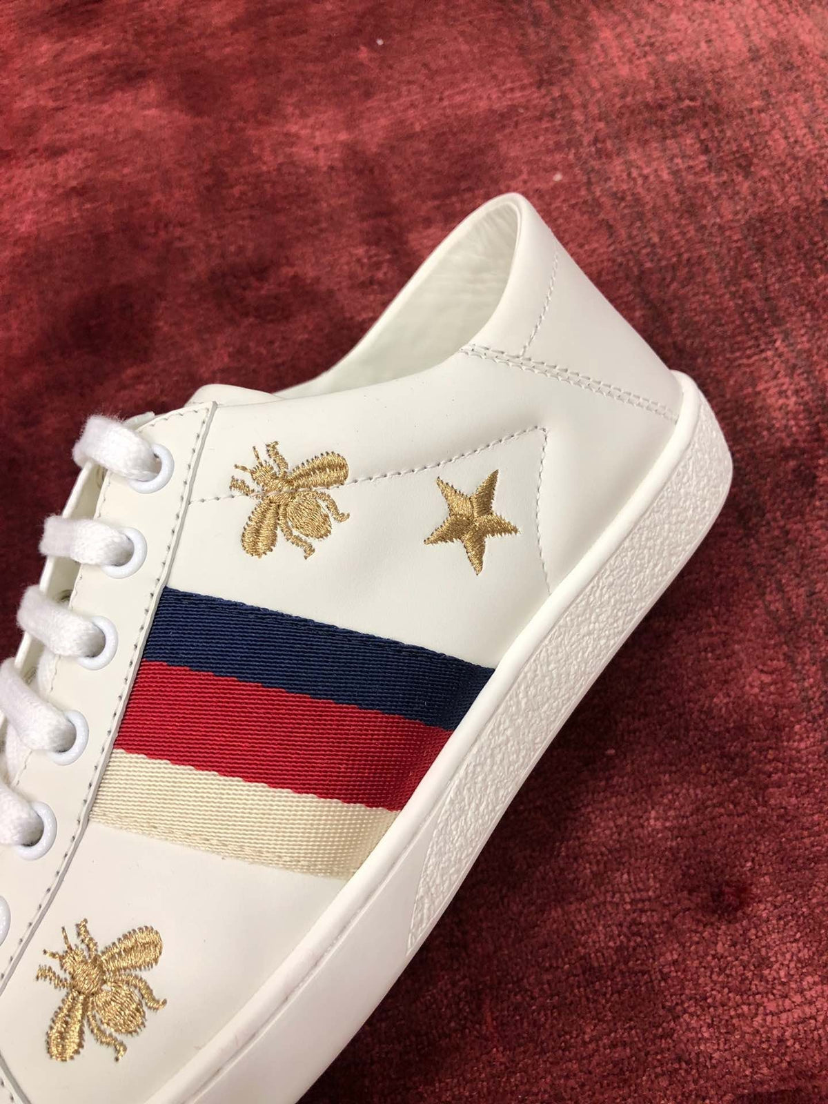 Sneakers & Shoes