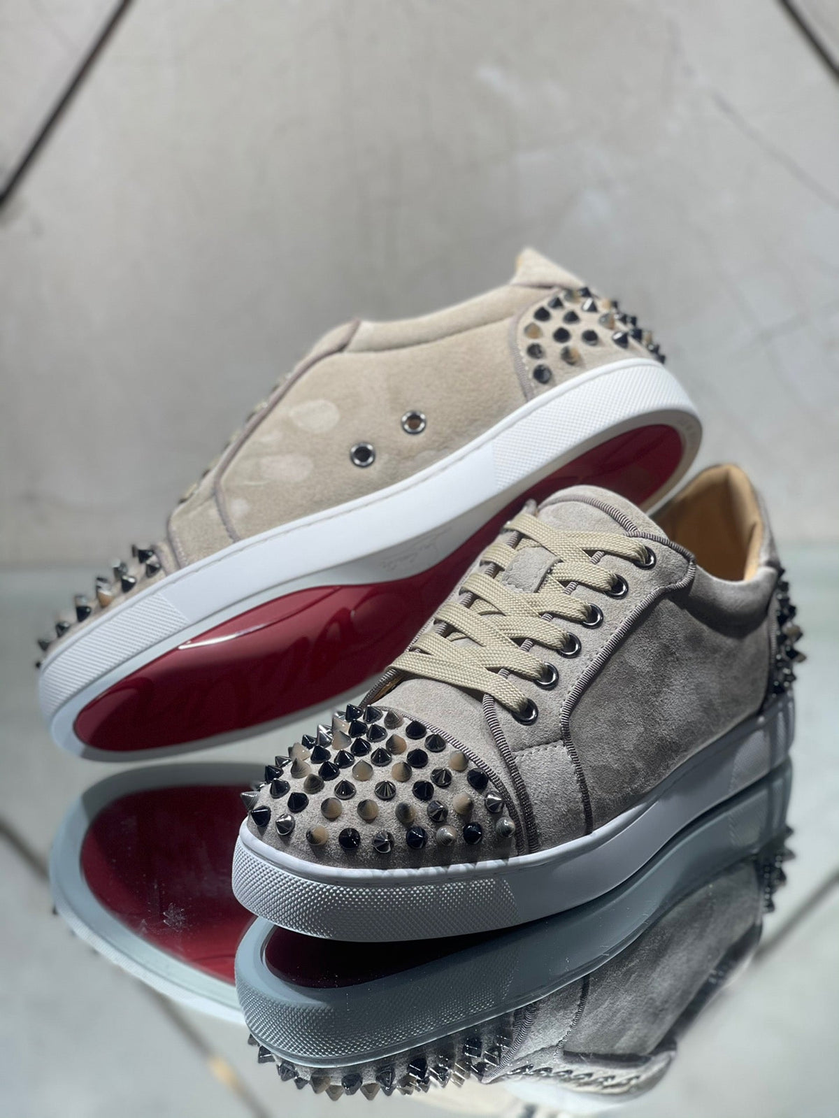 Sneakers & Shoes