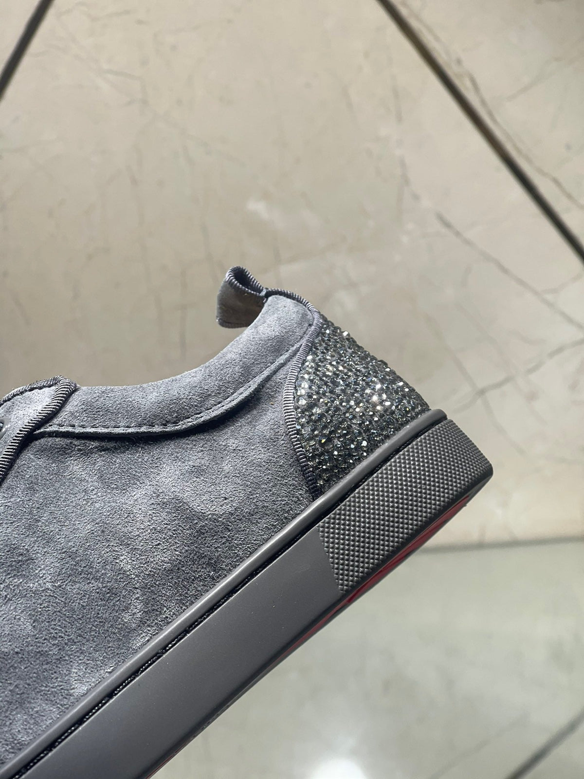 Sneakers & Shoes