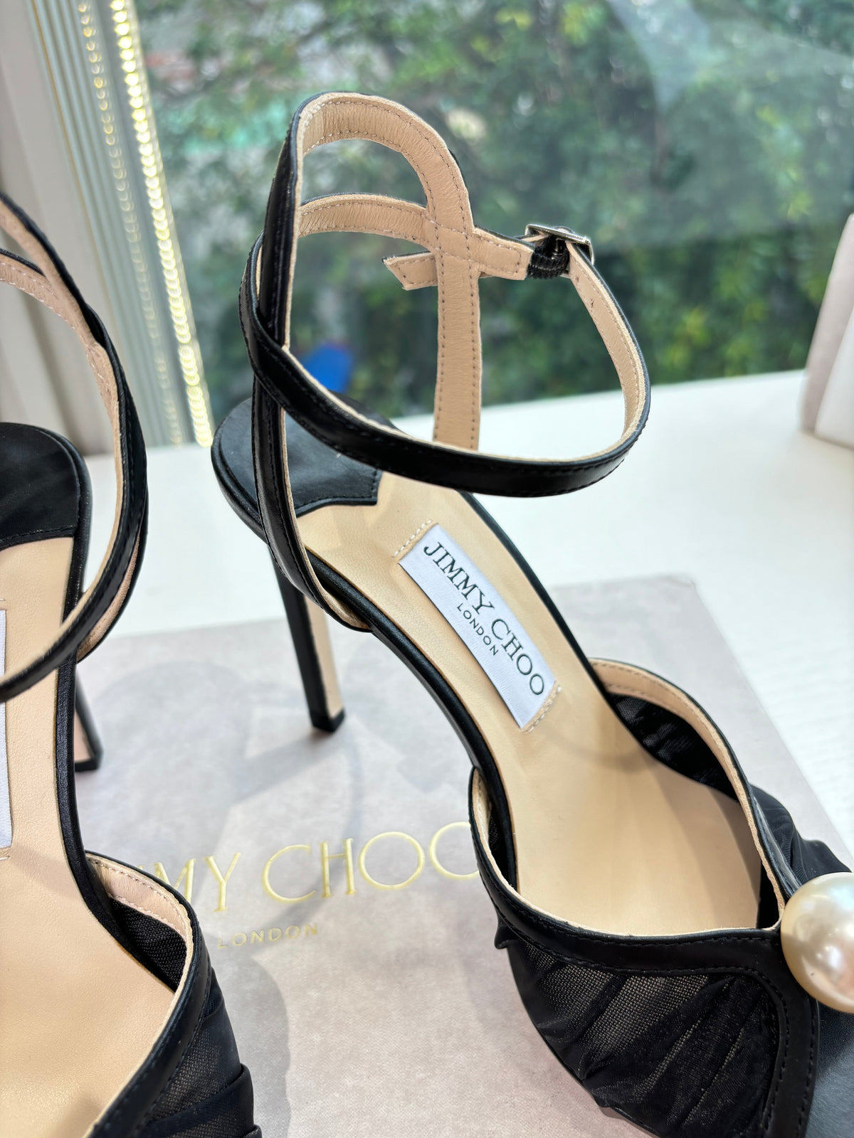 Jimmy 26s Platform Sandal 100 Black Mesh Sheepskin 604108