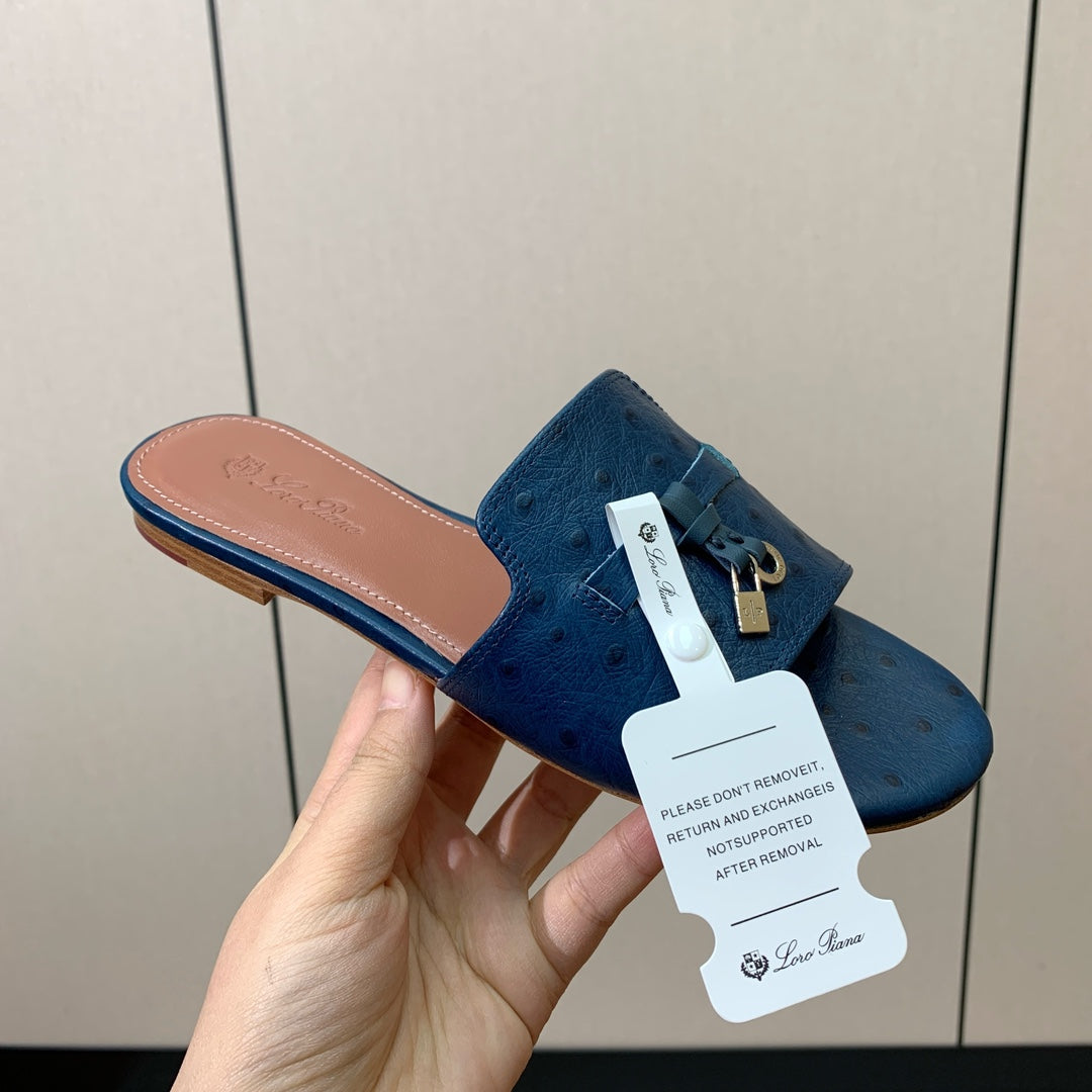 FLAT SLIPPERS IN NAVY BLUE LAMBSKIN OSTRICH SKIN