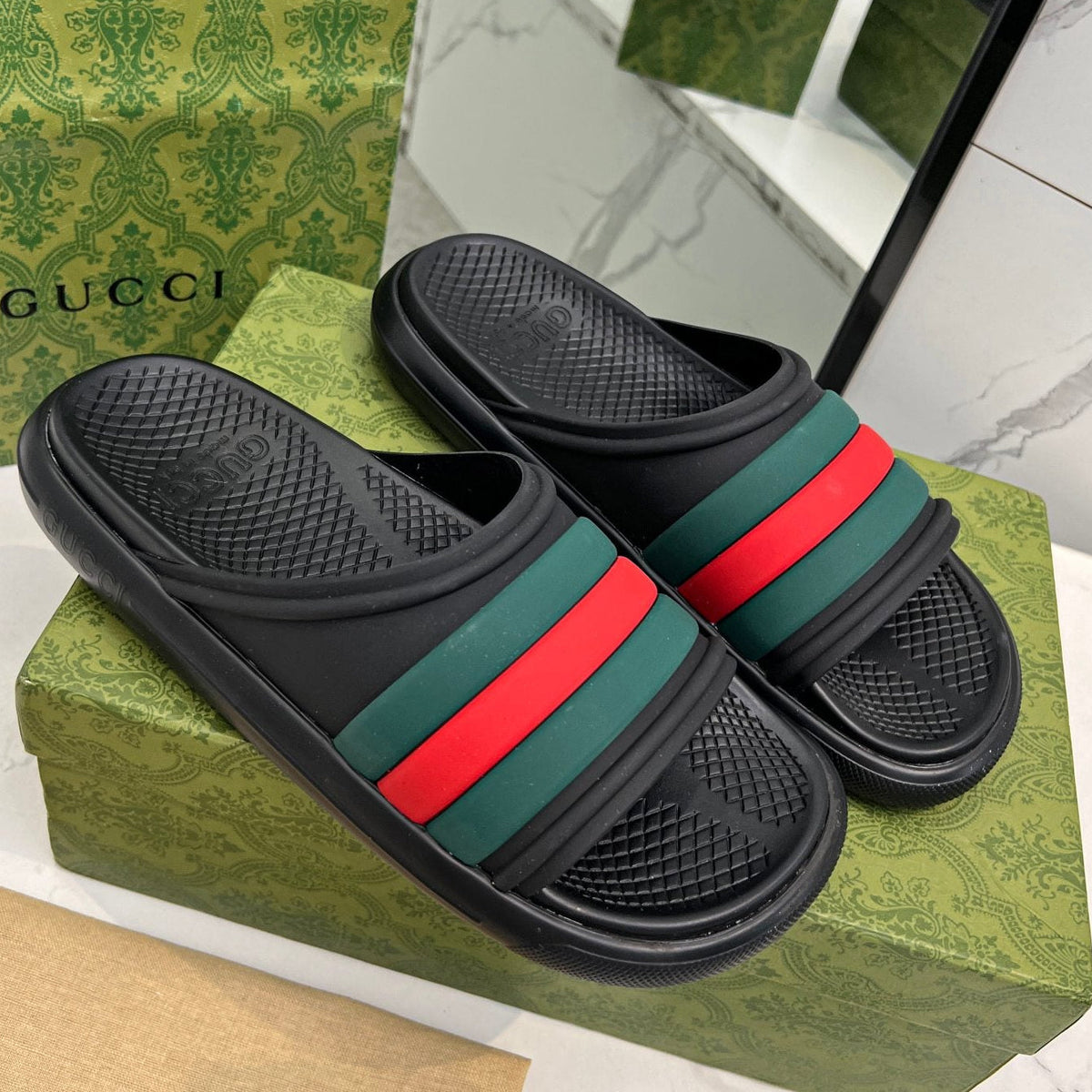 PLATFORM SLIPPERS IN BLACK MIX GREEN AND RED IMPORTED TPU