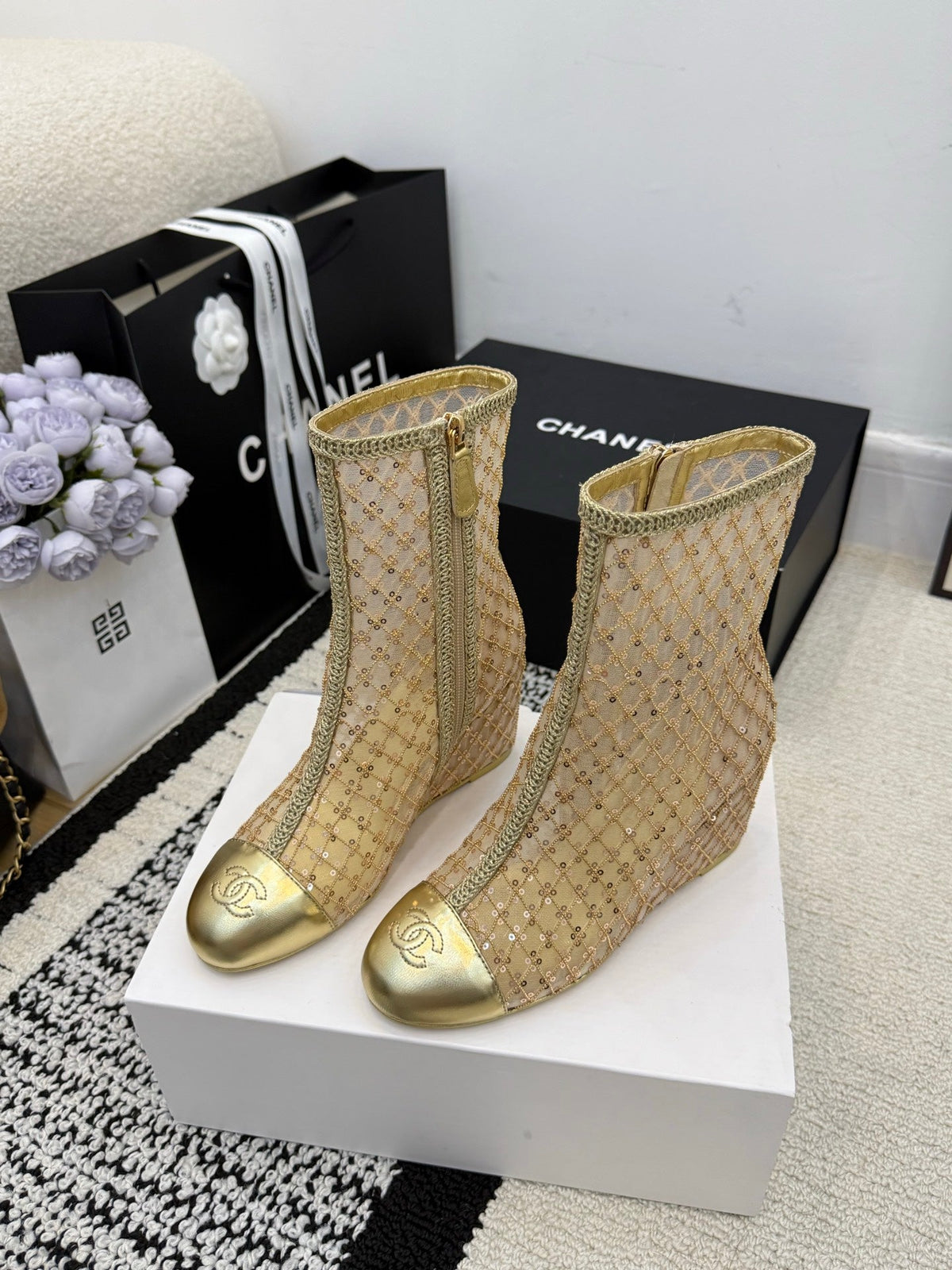 CC 26 Wedge Heel Boot Gold Mesh Leather 588858