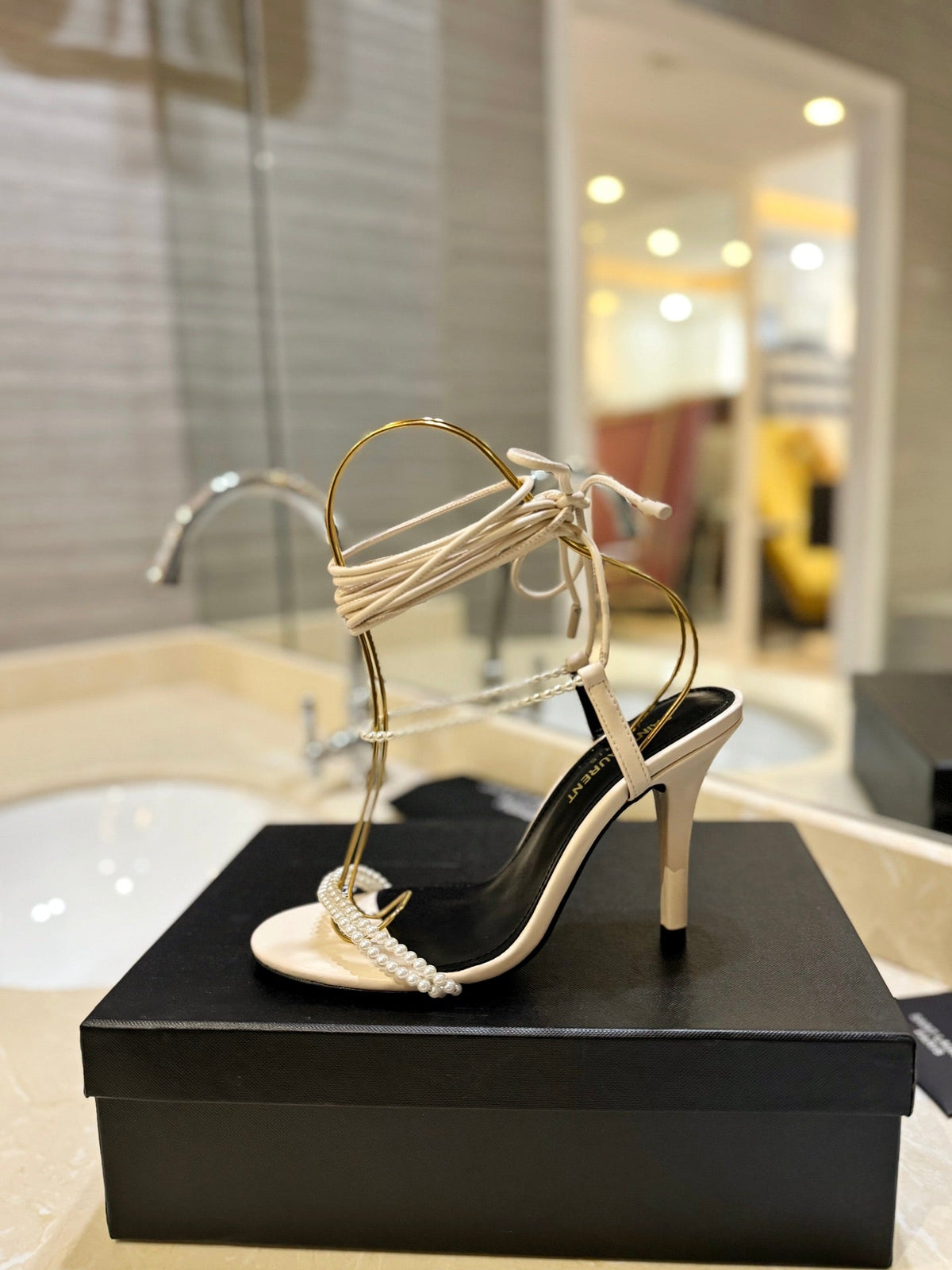 SL PEARL HIGH HEEL SANDALS CREAM CALFSKIN