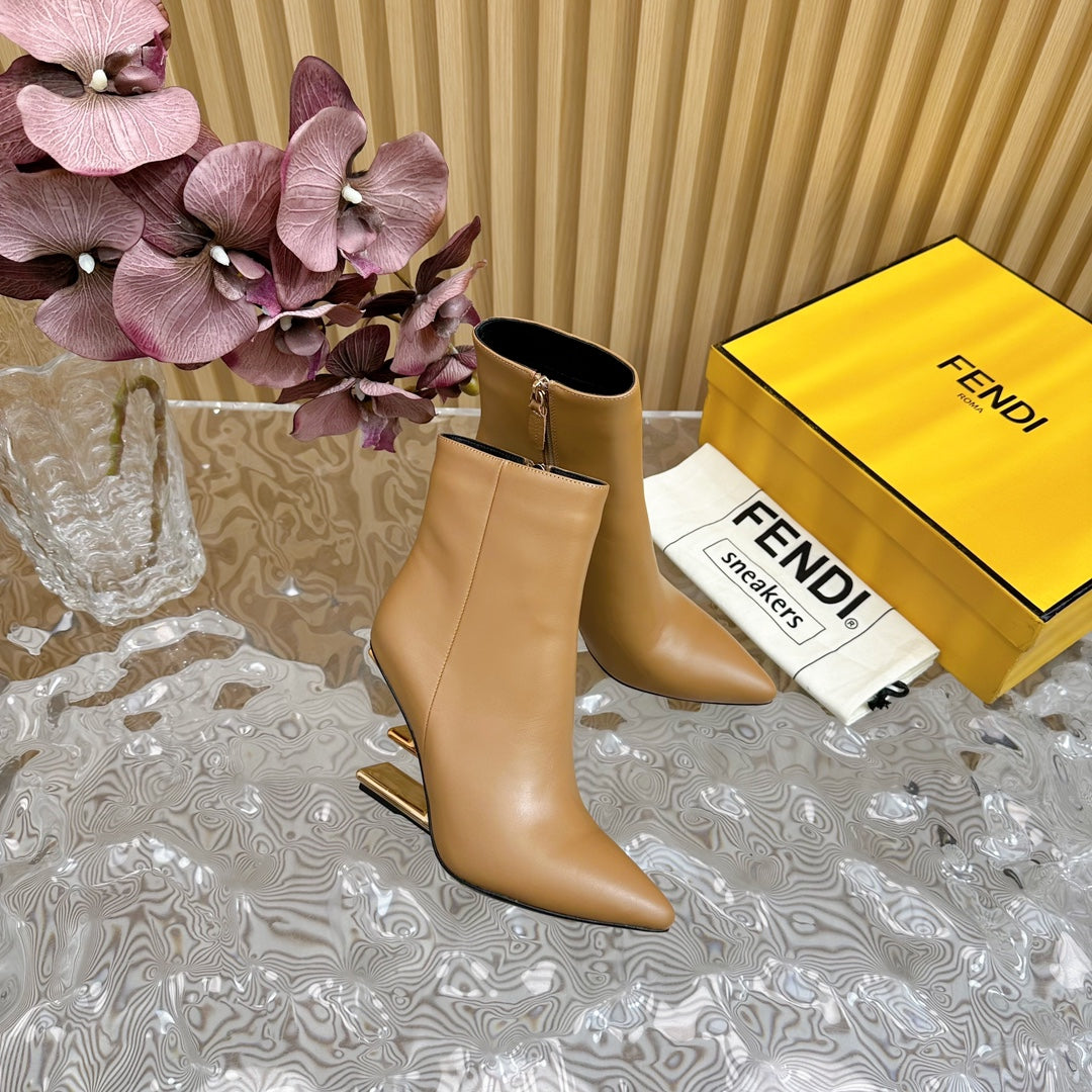 FENDI FIRST 80 MM BOOTS IN CIDER BROWN CALFSKIN WITH GOLD HARDWARE