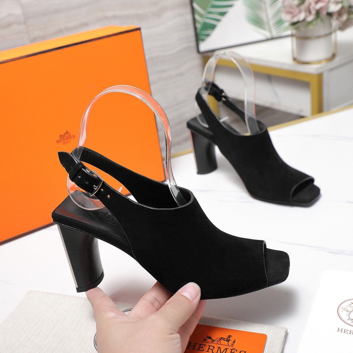 HM 26ss Peep-Toe Sandals 80 Black Suede 601243