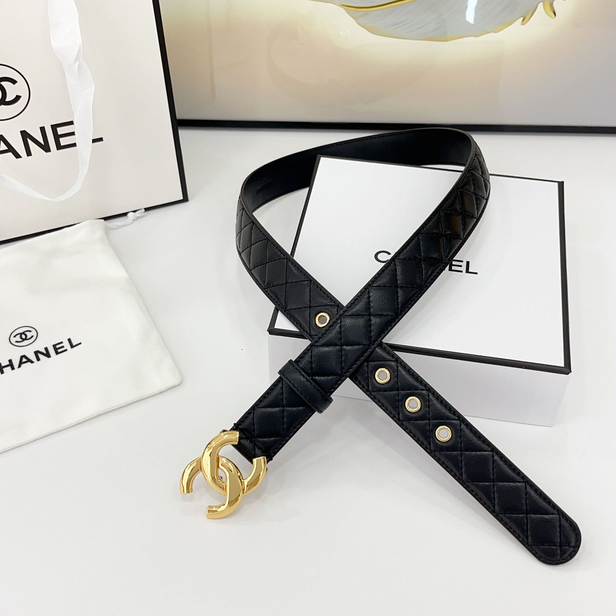 DOUBLE C BELT 30MM IN BLACK QUILTED LEATHER WITH GOLD BUCKLE