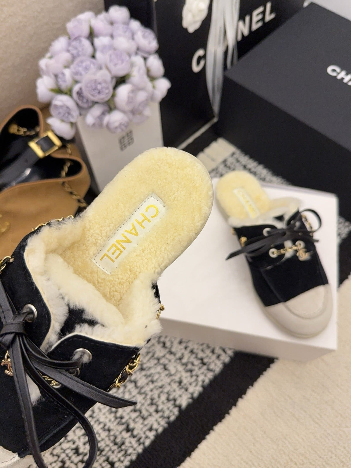 CC 26 Shearling Slip-on Loafer Black White Suede Wool 588718