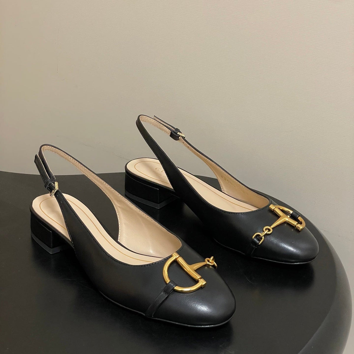 GG 26ss Big D Half HorseBit Mary Jane Black Cowhide 593508